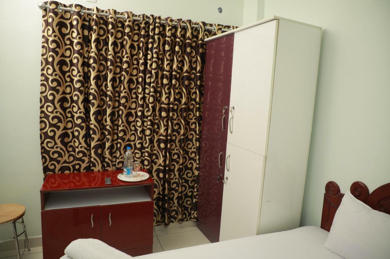 לינה וארוחת בוקר קולאם Pavithram Residency מראה חיצוני תמונה