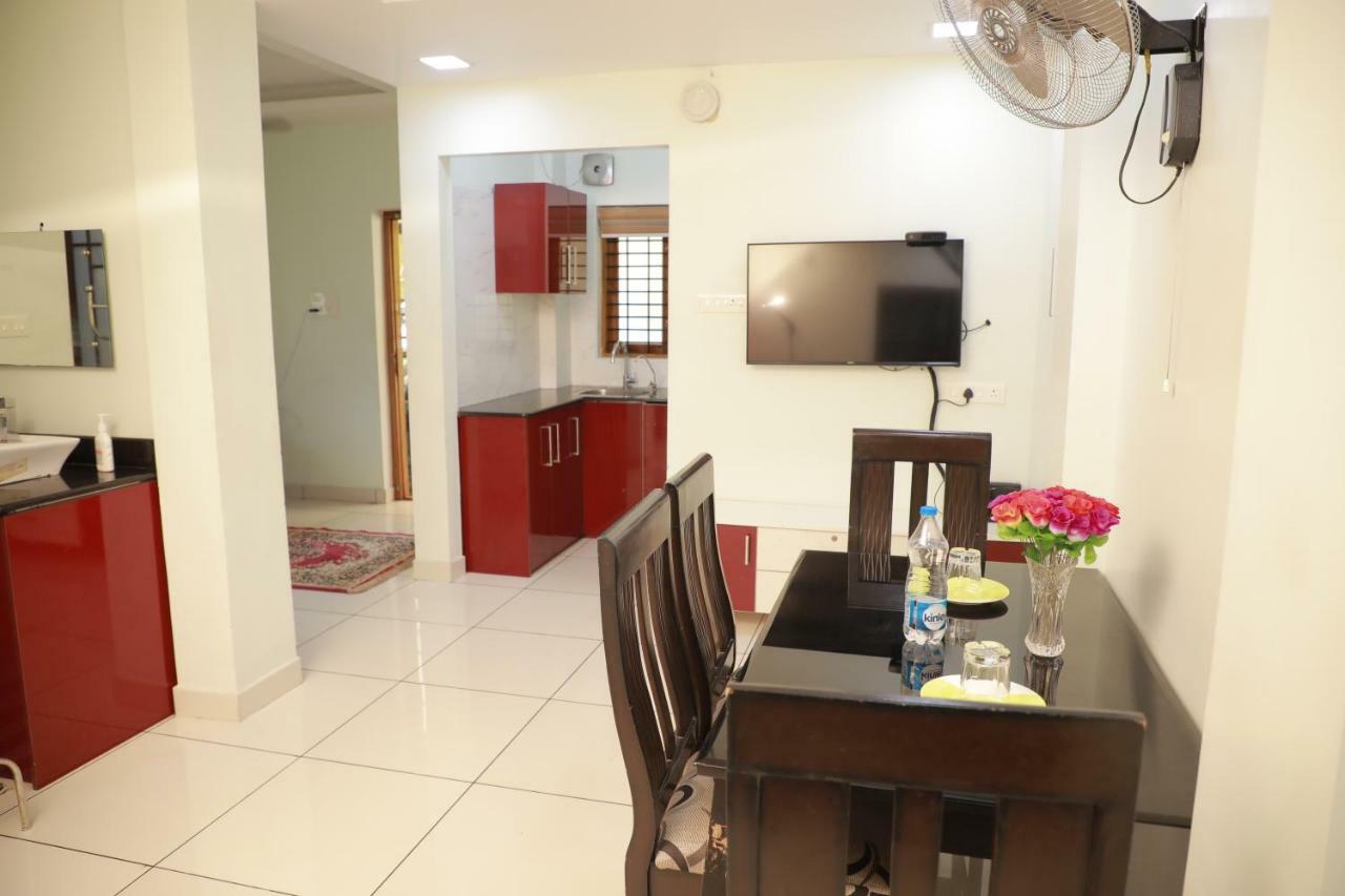 לינה וארוחת בוקר קולאם Pavithram Residency מראה חיצוני תמונה
