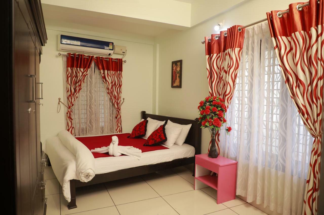 לינה וארוחת בוקר קולאם Pavithram Residency מראה חיצוני תמונה